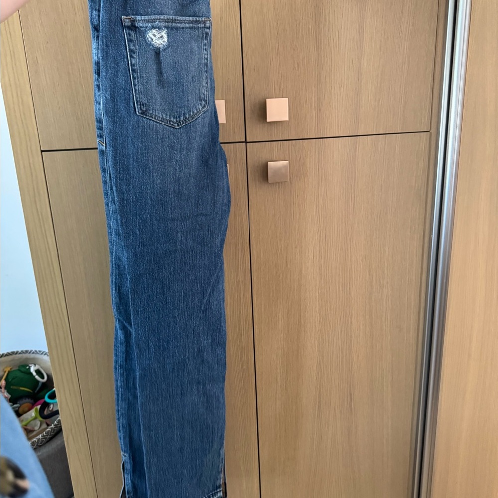 Good American Classic Blue Jeans